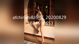 《女神嫩妹足交控必备》最新666元电报群福利~珠海美腿玉足小姐姐推特网红LISA私拍~龟责榨精裸足丝袜推油精射 (2)