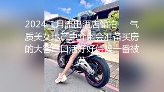   小平头高价约极品颜值兼职美女，花臂纹身超近特写掰小穴，吸吮大屌按头插嘴