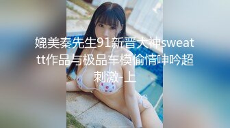 去姥姥家给收玉米在地里与女儿野战姥姥贴心的给准备了垫子