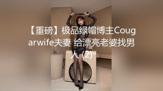 《屎上最强厕拍》坑神逆天作品-传统旱厕偸拍多个女人方便有少女少妇熟女看点十足有极品B其中一个对着镜头看差点翻车