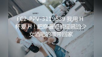 70后美妈妈 ·不惧时光优雅到老~ 今天妈妈的打扮美么，一袭笔挺西装，被弟弟从后面肏，好坏，内射妈妈！