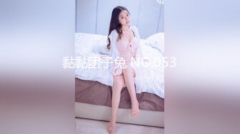 刚破除的02舞蹈女友说服3p，吃双屌，上下夹攻