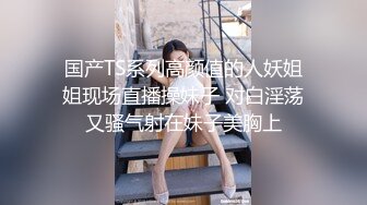 新疆美丽的姑娘，看起来真可爱