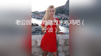 【新片速遞】  商场女厕全景偷拍黑衣少妇肥美的大鲍鱼❤️细细的擦拭着小穴