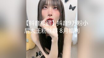 【最强母子❤️乱伦】披风少年爱老妈✿ 调戏正在和小姨打电话的妈妈 玩具震逼痒的不行 索求肉棒用力~好深！高潮了~