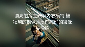 与这位女郎相处融洽，感受她的热情好客。